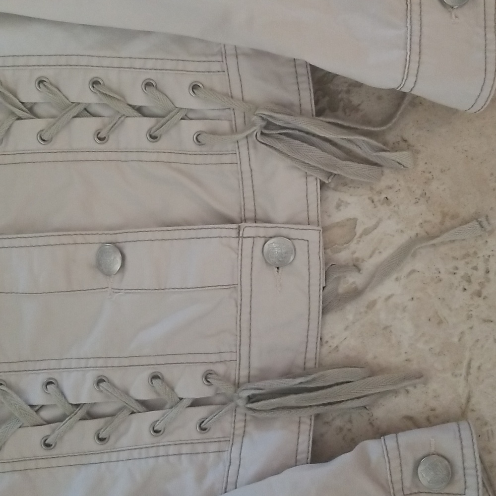 Jean Jacket - Picture 3 of 6